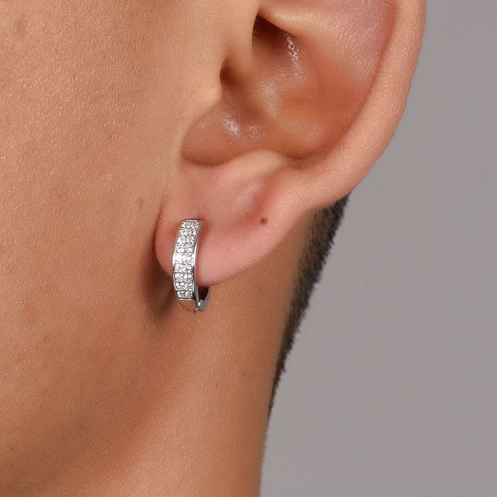 Earstud