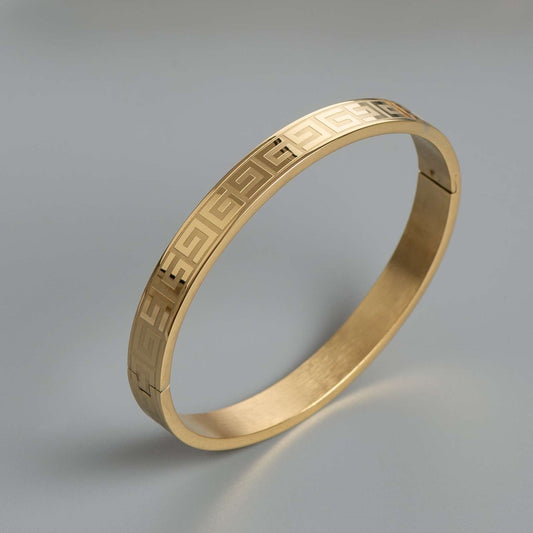 GOLDEN GAZE KADA