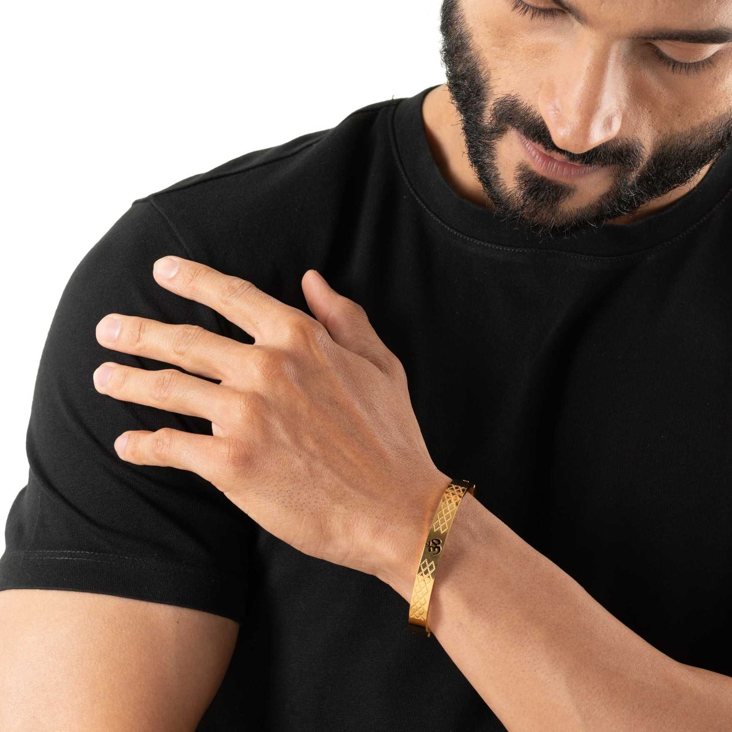 OM GOLD KADA