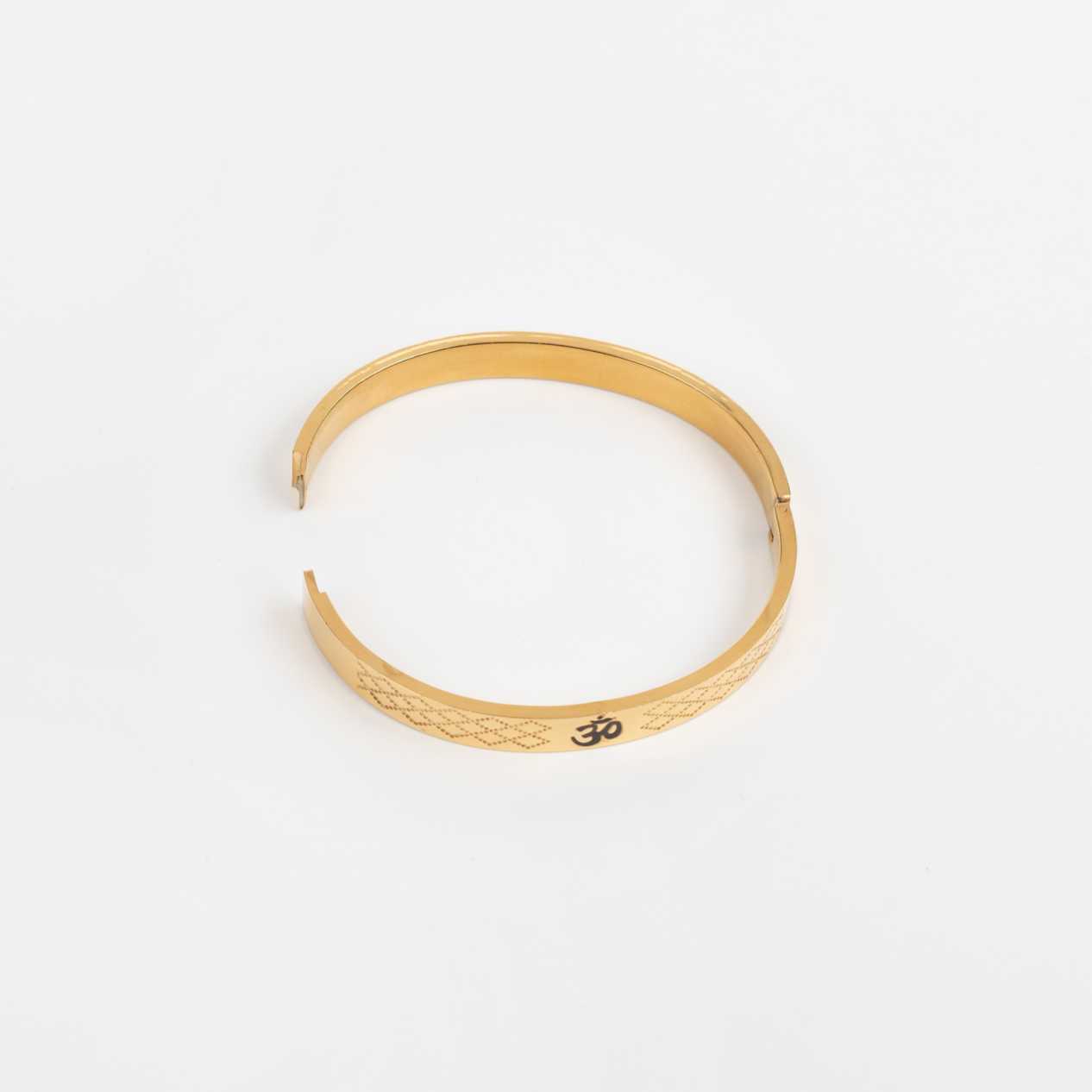 OM GOLD KADA
