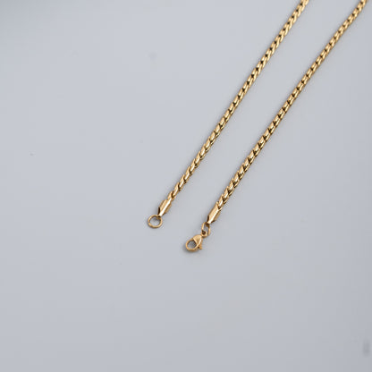 ROYAL TWIST 18K GOLD PLATED CHAIN