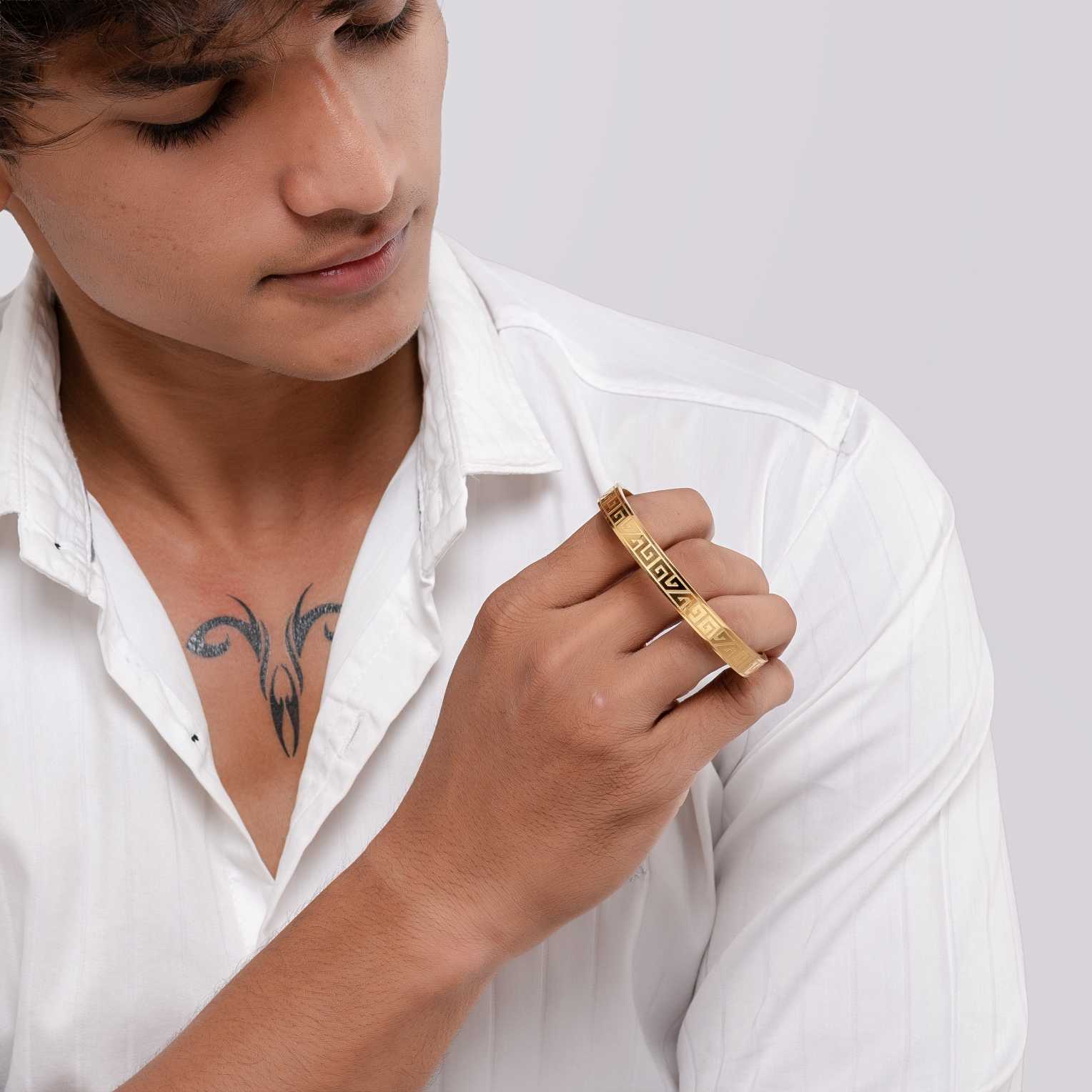 Zavik Gold Kada