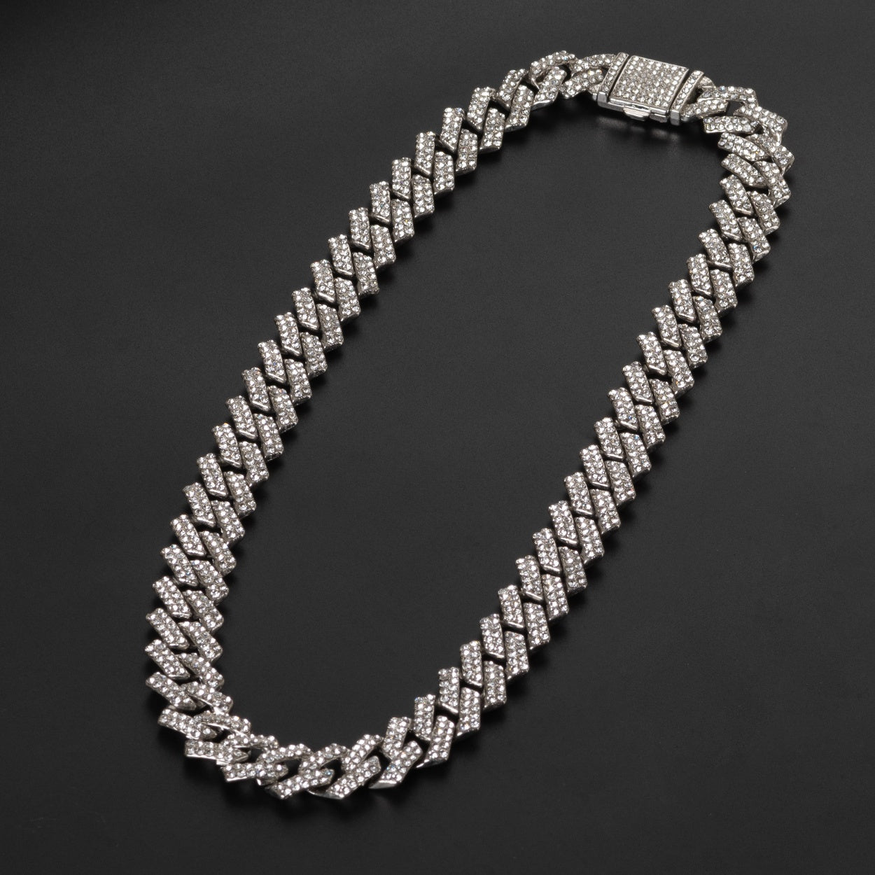 CRYSTAL CUBAN LINK DIAMOND CHAIN