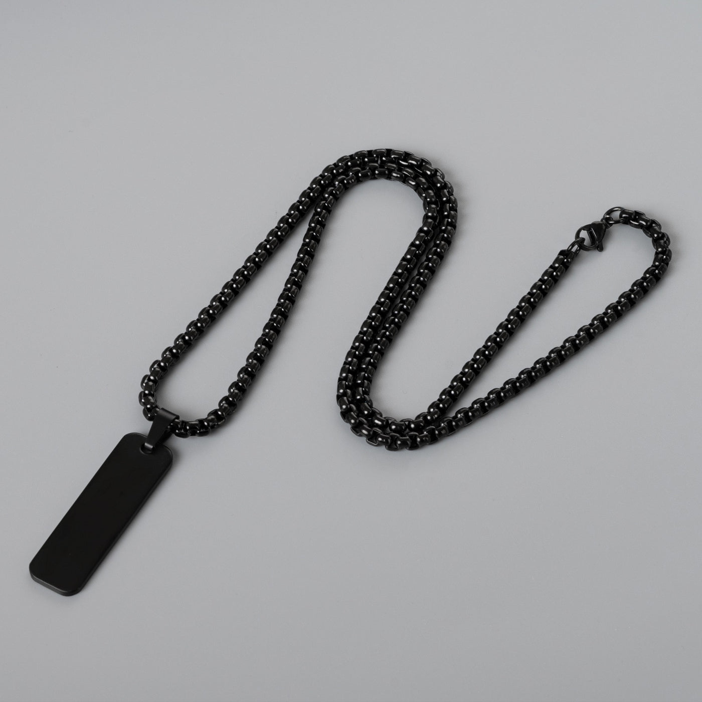 SMALL ID BLACK NECKLACE