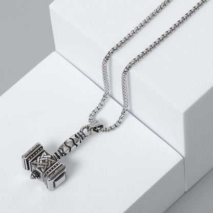 THOR'S TRIBUTE NECKLACE