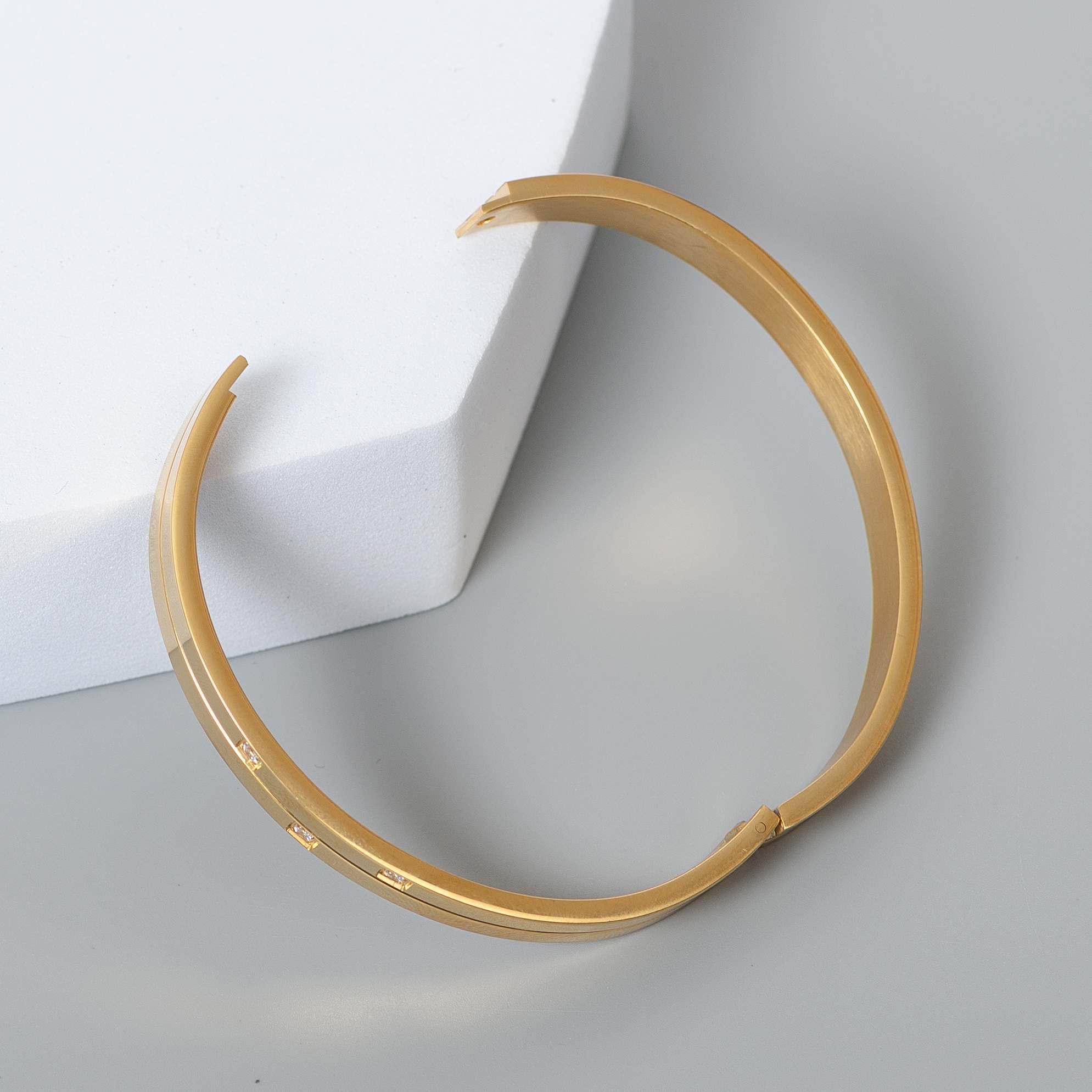 Gold Dust Diamond Kada