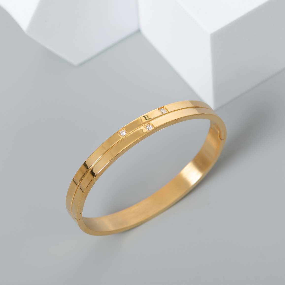 Gold Dust Diamond Kada