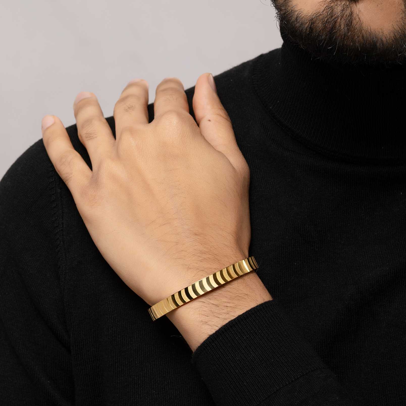 Arc Gold Kada