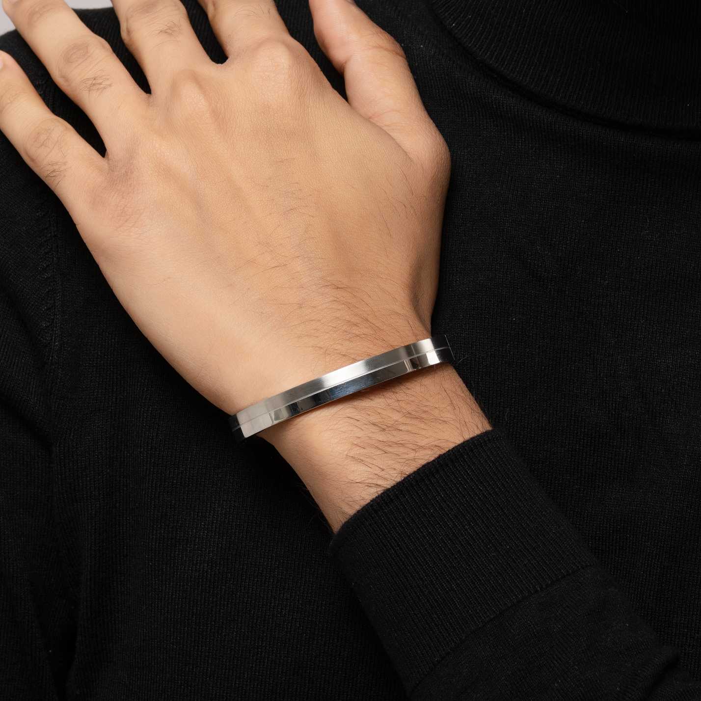 Rogue Silver Kada