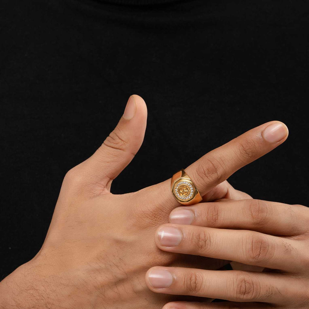 Om Divine Ring