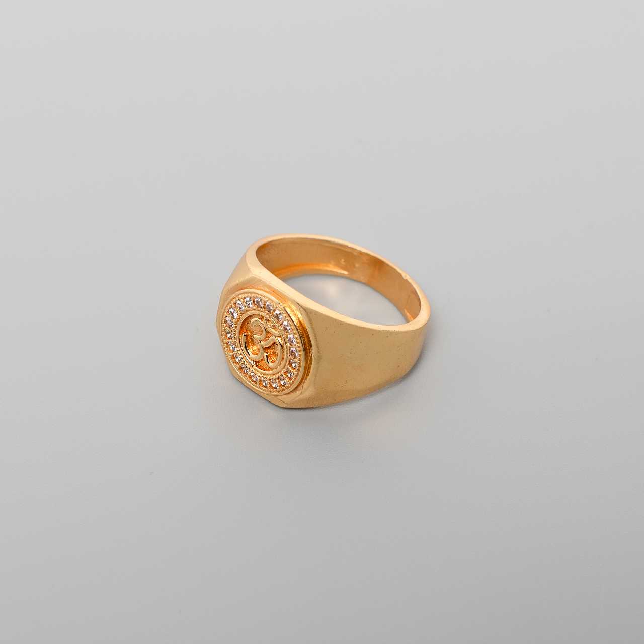 Om Divine Ring