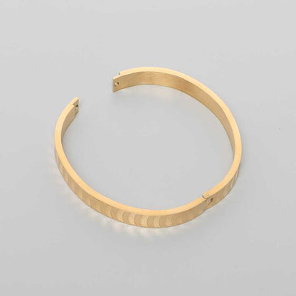 Arc Gold Kada