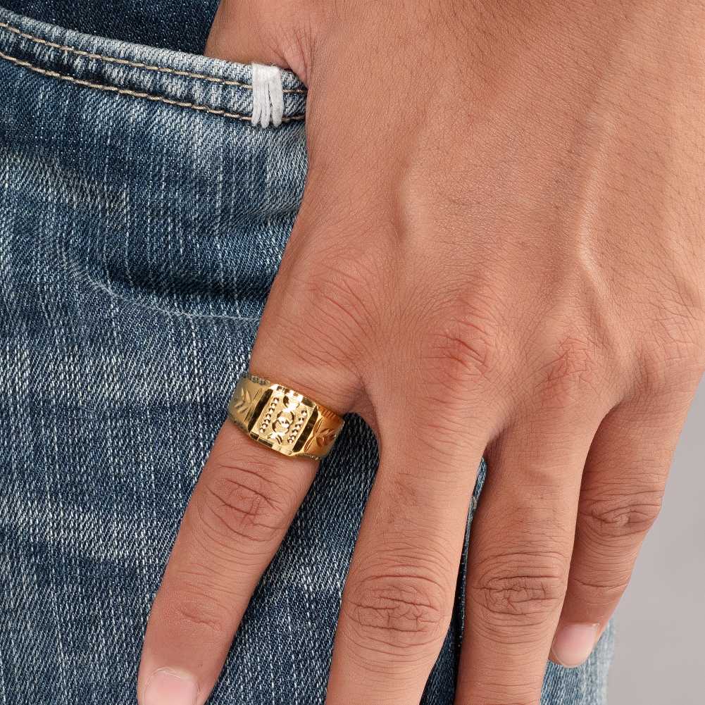 Regal Edge Ring