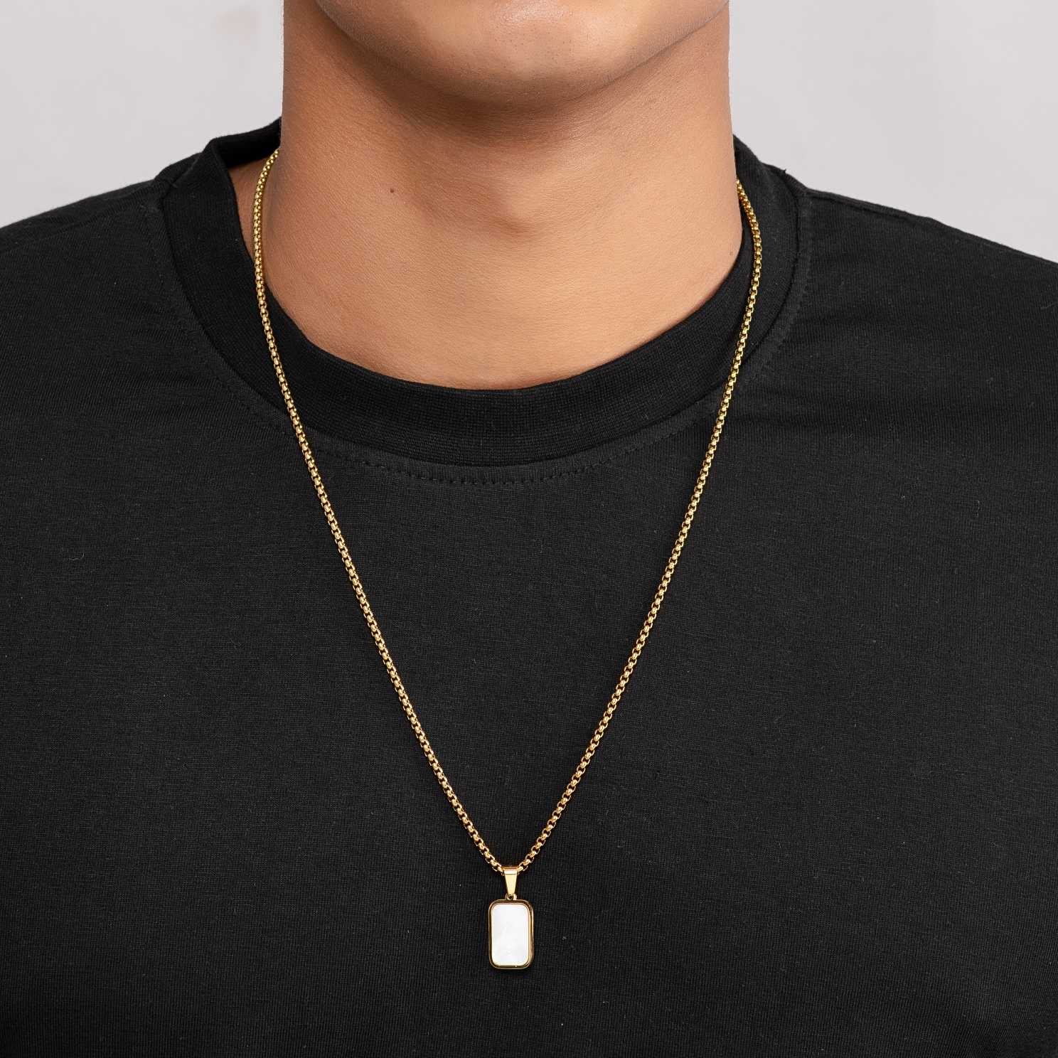 Elix Bar Necklace