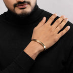 Sleek Line Gold Kada