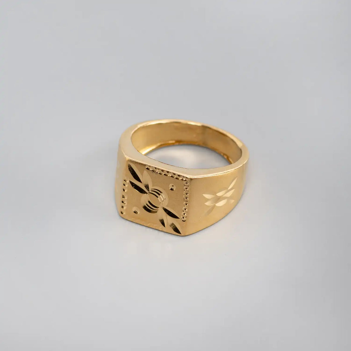 Royal Medallion Ring