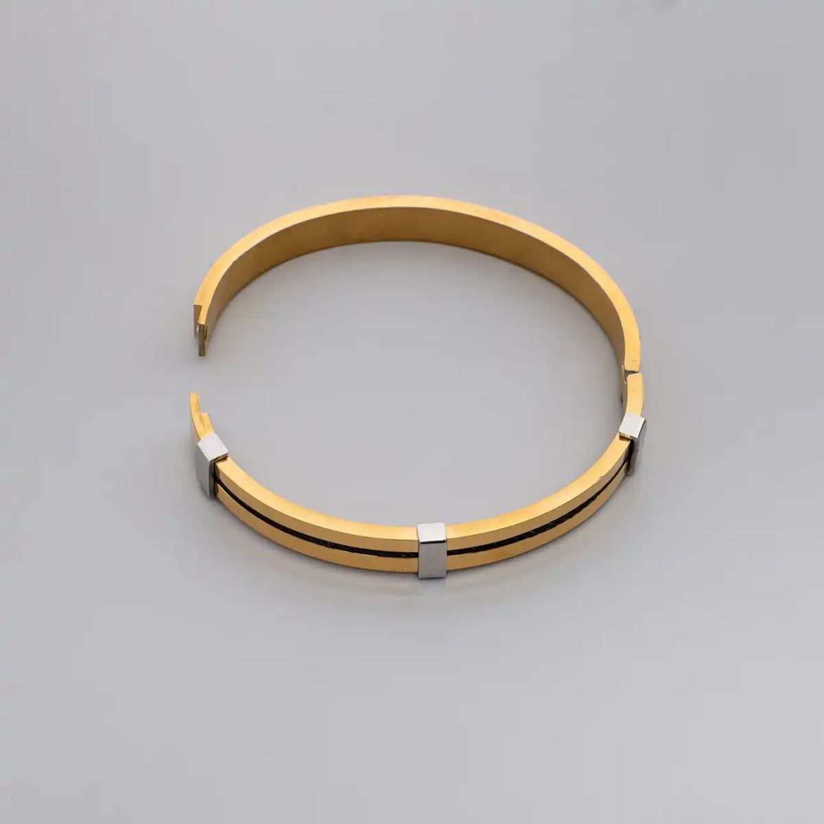 Gold Fusion Kada